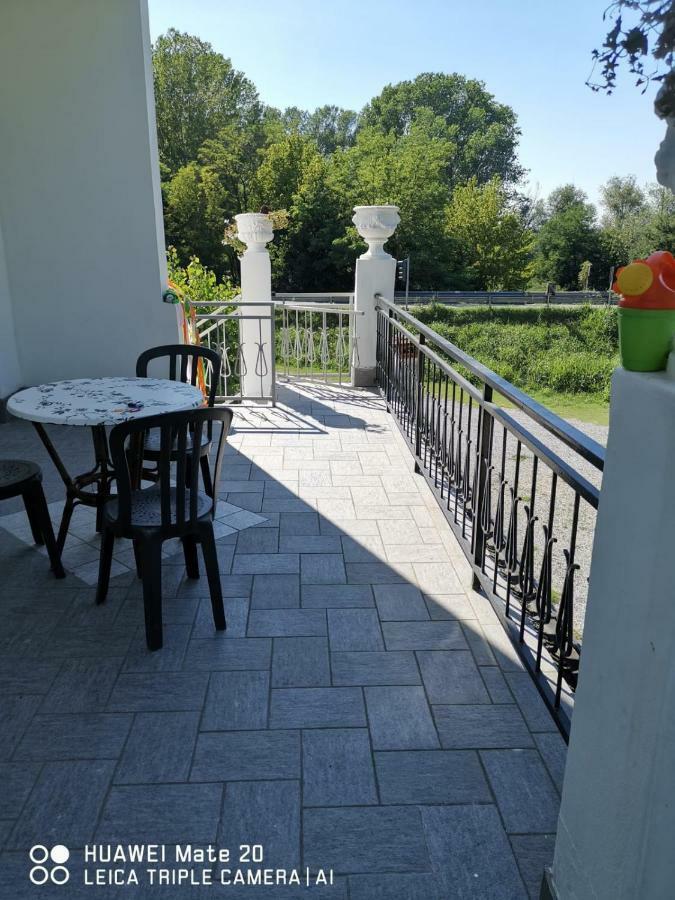 Hotel-Locanda Zanzarina D'Oro Nel Parco Oglio Sud Calvatone Exteriér fotografie